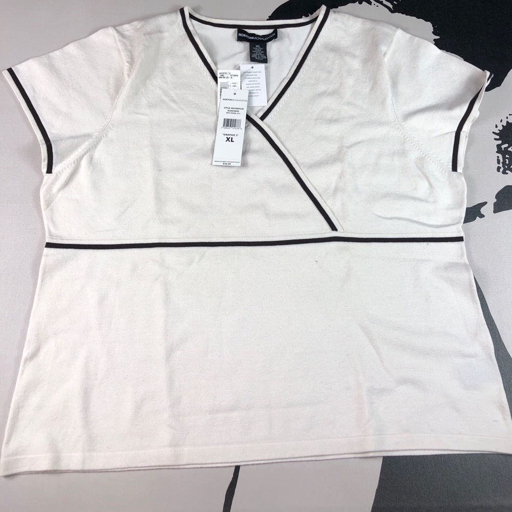Norton McNaughton White Black Trim Sweater